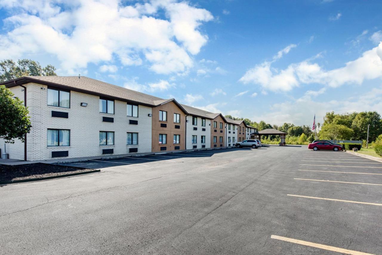 Quality Inn & Suites Metropolis I-24 Zewnętrze zdjęcie