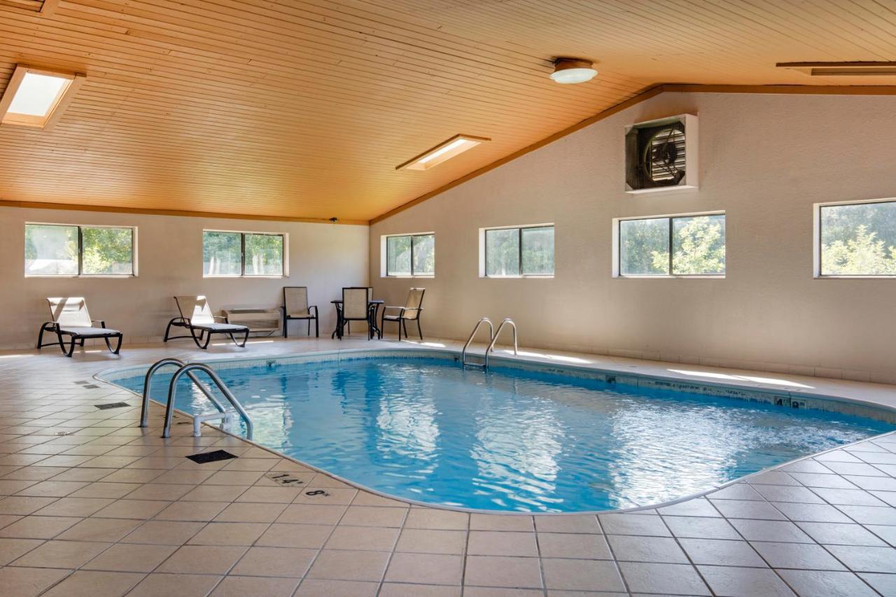 Quality Inn & Suites Metropolis I-24 Zewnętrze zdjęcie