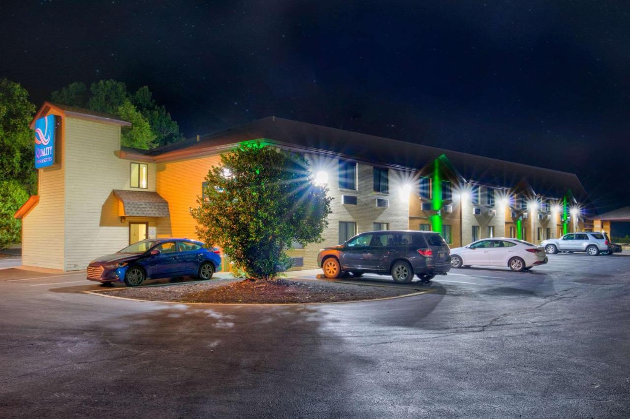 Quality Inn & Suites Metropolis I-24 Zewnętrze zdjęcie
