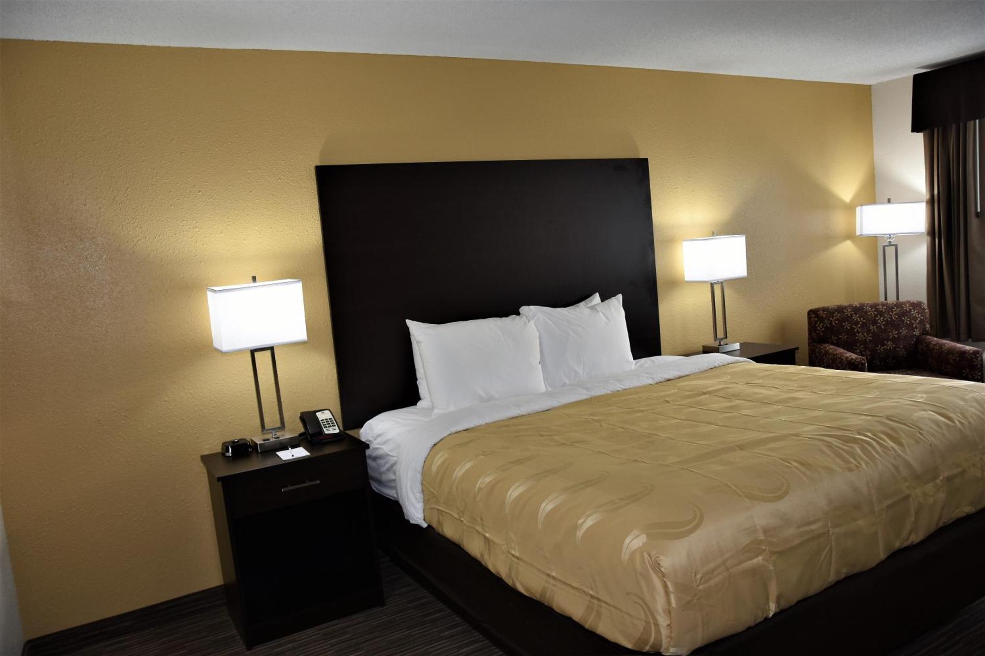 Quality Inn & Suites Metropolis I-24 Zewnętrze zdjęcie