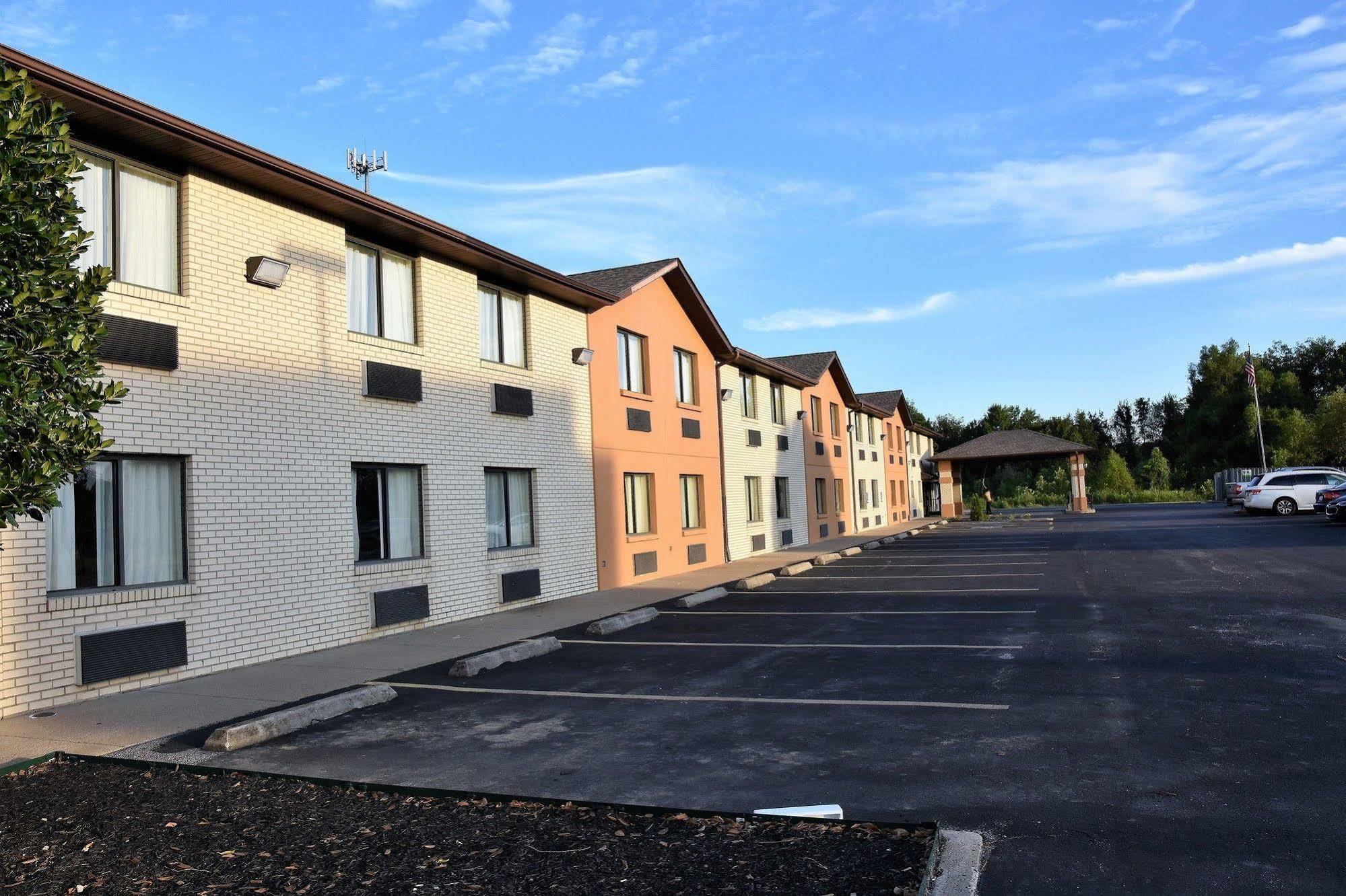 Quality Inn & Suites Metropolis I-24 Zewnętrze zdjęcie